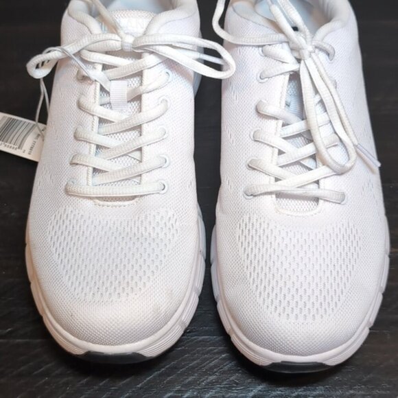 Kirkland Signature Comfort Walker Sneakers Water Stain Slip Resistant Mens Shoes - Picture 3 of 11